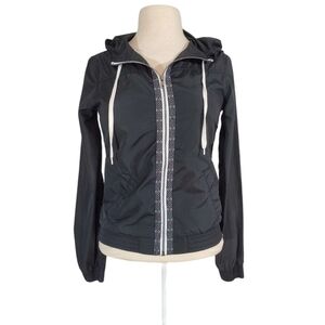 Zine Scandinavian Embroidered Black Zip Jacket